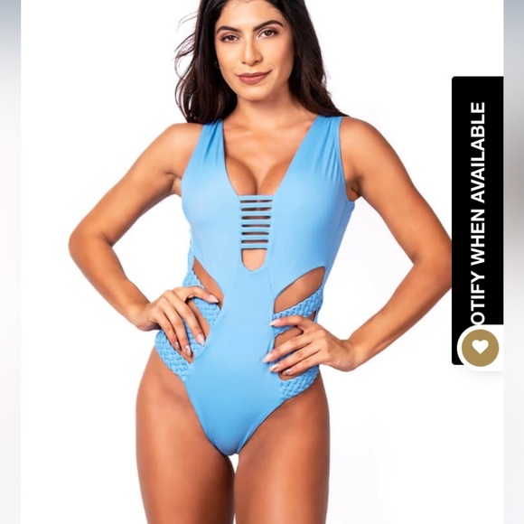 “GUAYABERI” Bonluka Cut Out Braided Swimsuit - Picture 4 of 16